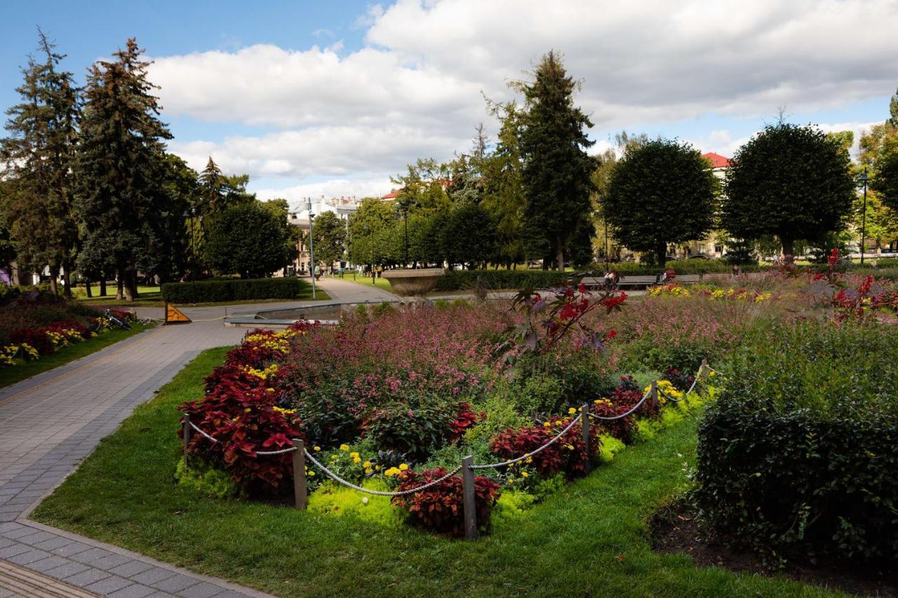 Ziedondarza Park One Bedroom Apartment And Balcony Riga Buitenkant foto